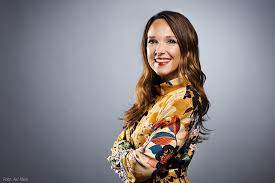 Find all the books, read about the author, and more. 5 Fakten Uber Carolin Kebekus Reservix Dein Ticketmagazin