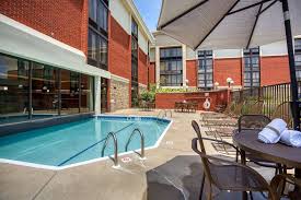 May 02, 2016 · some locations will allow guests to check in at age 18, while others require guests to be at least 21 — you can call ahead to be sure. Drury Inn Suites St Louis Fairview Heights In Collinsville Hotel Rates Reviews On Orbitz