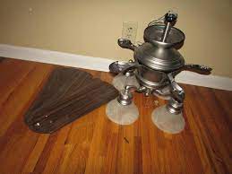 Some ceiling fans come with remote controls and/or light kits … some do not. Comas Montgomery Land Homes Estates More For
