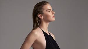 Check out the latest pictures, photos and images of betty gilpin. Betty Gilpin 2020 4k Hd Celebrities 4k Wallpapers Images Backgrounds Photos And Pictures