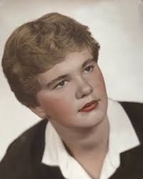 Judith Hanes's Instagram, Twitter & Facebook