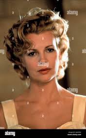 La confidential kim basinger Banque de photographies et d'images à haute  résolution