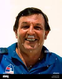 Jonathan Korb's Instagram, Twitter & Facebook