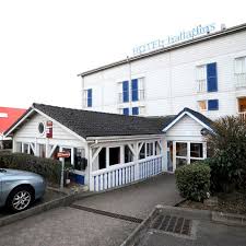 Cergy is located in paris city, france at the 49.0365, 2.0761 coordinates. Hotel Et Residence Cergy Prefecture France At Hrs With Free Services