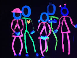 Uber Das Mysterium Schwarzlicht Farbe Party Geschichte Und Mehr Blacklight Party Neon Party Glow Birthday Party