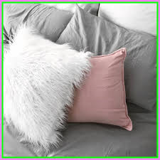 97 Reference Of Grey Couch Pink Cushions In 2020 Pink Bedding Pink Pillows Pink Cushions