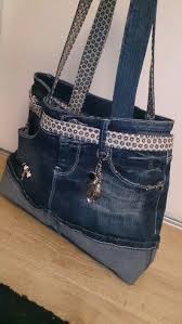 Mon Premier Sac A Main Cousu Main Realise Avec Une Mini Jupe En Jean Inspire Du Tuto Http Lydiefraise Canalblog Com Archi Sac Sacoche En Jeans Sac A Main