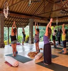 Retreats include daily yoga classes, practicing mostly vinyasa flow yoga with a mix of restorative yoga. Bali Yoga Retreats 2021 Balispirit