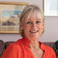 Victoria Darby's Instagram, Twitter & Facebook