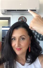 Nice and cool at Delfino Fine Wine tasting room 🥶! Located at 3111 Santiam  Hwy SE. Today open till 7pm, by appointment tomorrow.