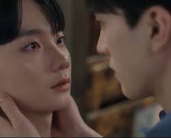 You dey date my ex, you con dey form anyhow for me..I fit use ordinary "I  miss you" take scatter una relationship..🙄🚶‍♀️🚶‍♀️🚶‍♀️