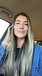 Vanessa Suggs🦋 (@veesuggs) · Instagram photos and Reels