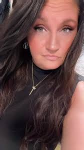 Brandi Starr's Instagram, Twitter & Facebook