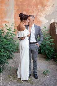 Bride And Groom Portrait By Milles Studio Tall Girl Short Guy Tall Girl Couples Tall Girl Short Guy Photos