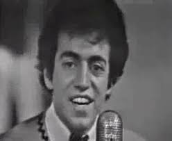 *Los Locos del Ritmo en Discoteca Orfeón A Go Go interpretan "Vas a ver",  cover a "Barbara Ann" con The Beach Boys*