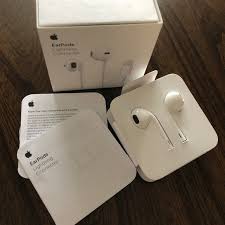 Other Apple Earpods Earbuds With Lighting Connector Poshmark
