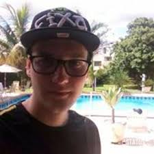 Stream Gabriel Baum music