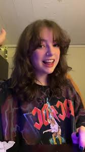 In my Joyce Byers era #fyp #strangerthings #joycebyers #haircut  #shaghaircut #80s #80shair