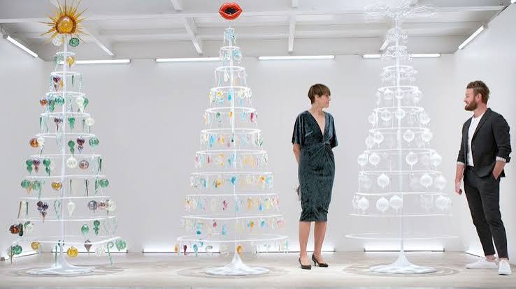 Why Netflix's 'Blown Away' Christmas special seemed a little too  Christmas-y for its Jewish contestants – The Forward