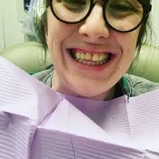 Gillian Hull's Instagram, Twitter & Facebook