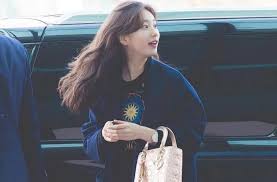Pakar operasi plastik korea selatan memilih 6 idol dengan wajah sempurna, irene red velvet, jennie blackpink, dan yoona girls generation. Punya Kecantikan Alami 5 Aktris Korea Ini Tak Pernah Lakukan Bedah Plastik