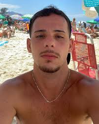 Daniel Queiroz (@dqueirozz___) • Instagram photos and videos