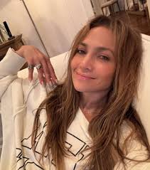 Jennifer Lynn Lopez, was influenced by Tina Turner, James Brown, and Janet  Jackson.