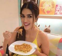 Kriti Sanons Beauty Tips Diet Plan And Workout Routine