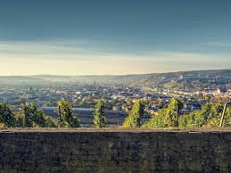 Schauen sie sich bewertungen und fotos von 5 weingüter mehr weingüter & weinberge in würzburg finden sie auf tripadvisor. Statt Betonrohre Literaturbalkon Am Stein Wurzburg Erleben
