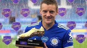 Kariyer sayfasında jamie vardy isimli futbolcunun sezon bazında takımının yer almış olduğu turnuvalardaki maç, gol, asist, sarı kart, kırmızı kart, oyuna girme, oyundan alınma. Leicester S Jamie Vardy Wins Premier League Golden Boot Football News Sky Sports