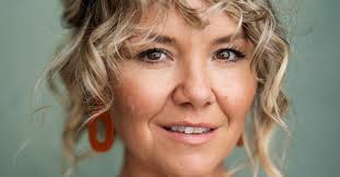 EastEnders Star Charlie Brooks Joins Cast of National Theatre's U.K. and  Ireland Tour of The Ocean at the End of the Lane