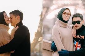Walaupun saat ini disarankan untuk social distancing dan physical distancing, saling beri ucapan jelang ramadan masih bisa dilakukan. 10 Momen Romantis Liburan Citra Kirana Dan Rezky Adhitya Di Paris