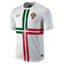 Coleções exclusivas e limitadas da seleção nacional. 33 Ideias De Camisolas De Futebol Camisolas De Futebol Futebol Camisetas De Futebol