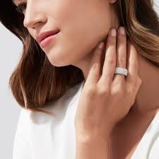 Thick pave wholesalers clearance diamond