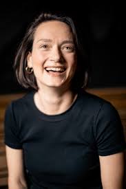 Hi, I'm Anna, working in southern Spain during winter as a Camp Manager.  For the summer months June/July I'm looking for a part time job, since I  keep