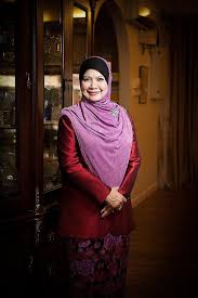 Prof datuk dr muhaya mohamad pakar mata official esvid channel of prof datuk dr muhaya. D9id Pmzfewg9m