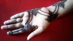 Front Hand Floral Mehendi Design Beautiful Henna Design Floral Chain Mehndi Designs Front Hand Mehndi Designs 2018 Mehndi Designs