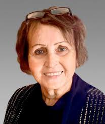 Laurie Masson's Instagram, Twitter & Facebook