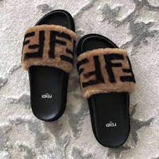 Fendi Fur In 2021 Fendi Shoes Designer Slippers Fluffy Shoes