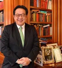 Im factoring in the success he has on youtube, his merch, achievements and shit, what he owns (or of what we've seen), and whatever else buttfuck small detail there is. Top 40 Richest Malaysians Part 3 The Star