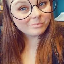 Nikki Comer (kc_queen87)