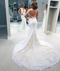 Check spelling or type a new query. Einfaches Ruckenfreies Spaghettitrager Hochzeitskleid Mit Zug Babyonlinewholesale