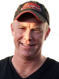 Who is Michael Gaston dating? Michael Gaston girlfriend, wife