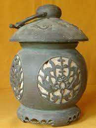 Old Kerosene Lanterns For Sale Antique Japanese Meiji Period C 1900 Bronze Lantern For Sale Japanese Lanterns Antique Lanterns Japanese Antiques