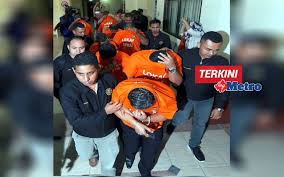 Pusat urus zakat majlis agama islam negeri pulau pinang. Pegawai Kanan Zakat Pulau Pinang Ditahan