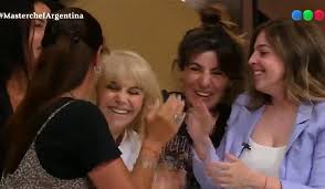 Claudia Villafane Gano Masterchef Celebrity Y No Pudo Contener La Emocion Nada De Esto Puedo Creerlo El Premio Me Queda Lindo Revista Paparazzi