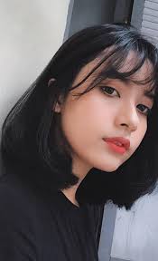 Chỉ đóng vai quần chúng nhưng thư vũ vẫn nổi bật khi đọ sắc bảo thanh, quỳnh nga trong 'về nhà đi con'. Ná»¯ Sinh Ä'áº¡i Há»c Hoa Sen Gay Ä'á»©ng Tim Du Ä'á»'i Máº·t Nhin Tháº³ng Hay Goc Nghieng Tháº§n Thanh