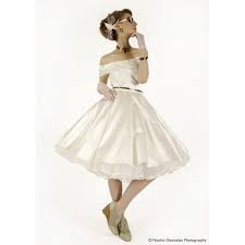Maybe you would like to learn more about one of these? Petticoatkleid Brautkleid Altweiss Oder Weiss Petticoat Hochzeitskleid Elegant Braut