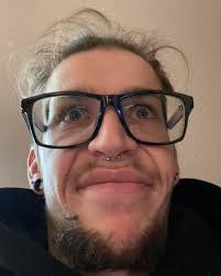 Colin Coffield (@smokehdabur) • Instagram photos and videos