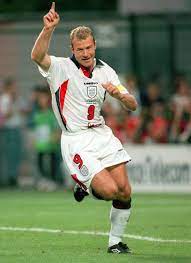 The former england captain watched the three lions slump to a. Pin By Dulat On Tumannyj Albion Alan Shearer England Football Team England Football Players